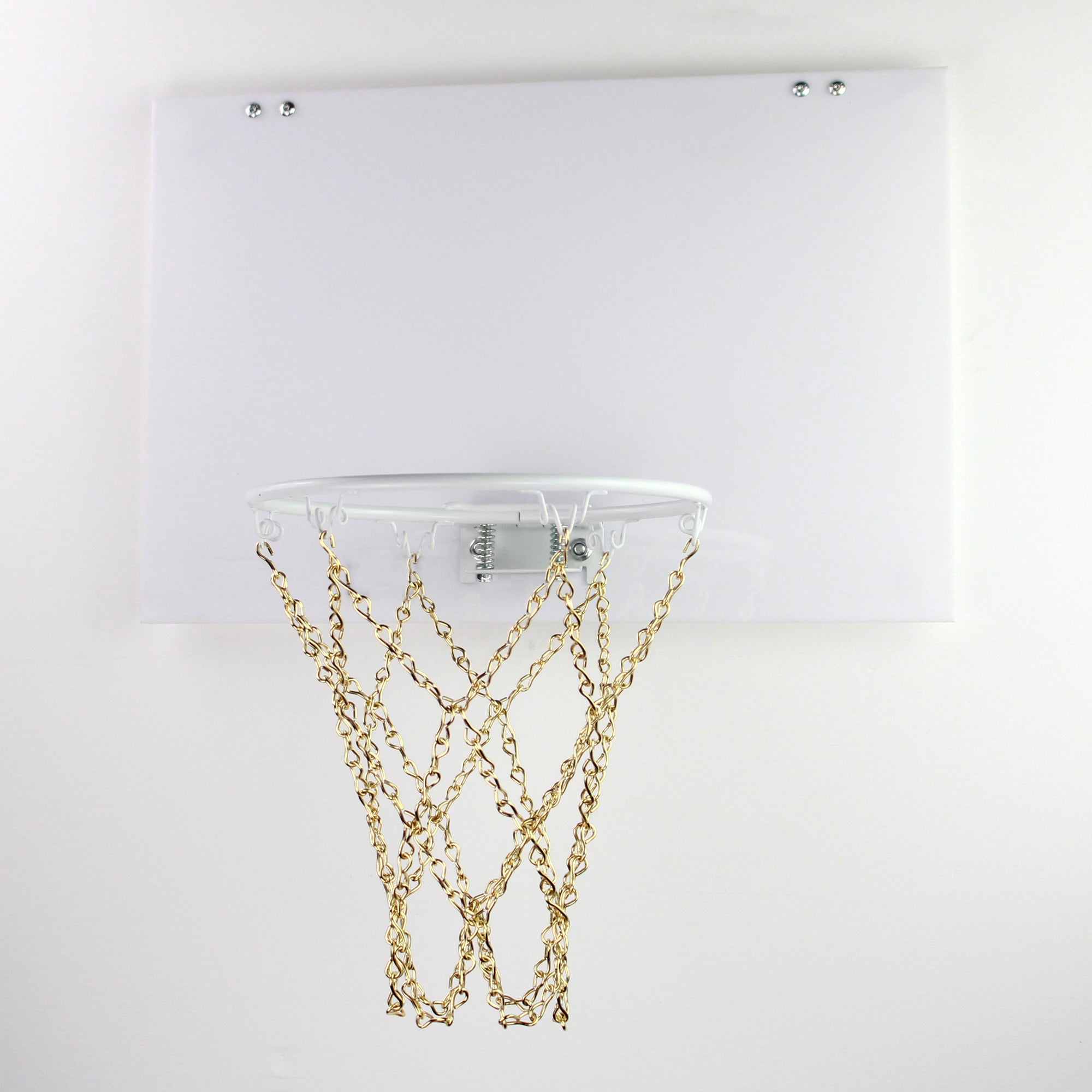 Lefko White w/Gold Chain